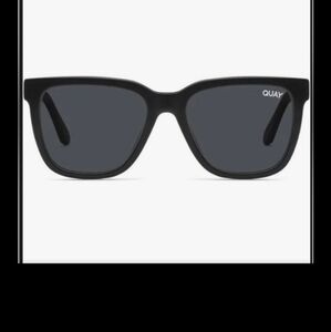 Quay Wired Black/Smoke Polarized Square Sunglasses with clear acrylic‎ case new